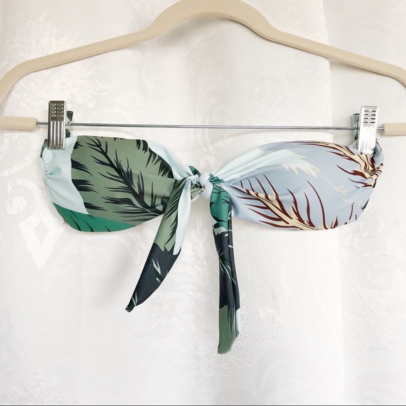 🆕Kiera Palm Leaf Print Bikini Top - Picture 7 of 8